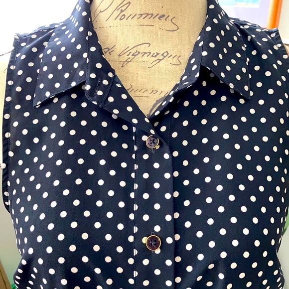 Michael Kors collared button dress with flattering waist tie! - Picture 3 of 6